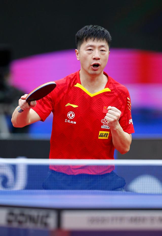 在紧张激烈 在紧张激烈