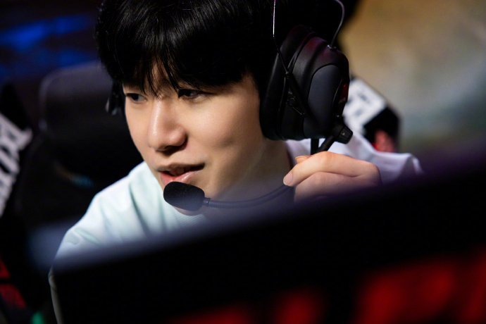 了顽强的斗 了顽强的斗