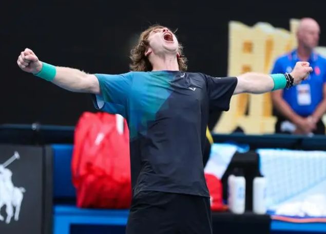 这场溃败源 这场溃败源