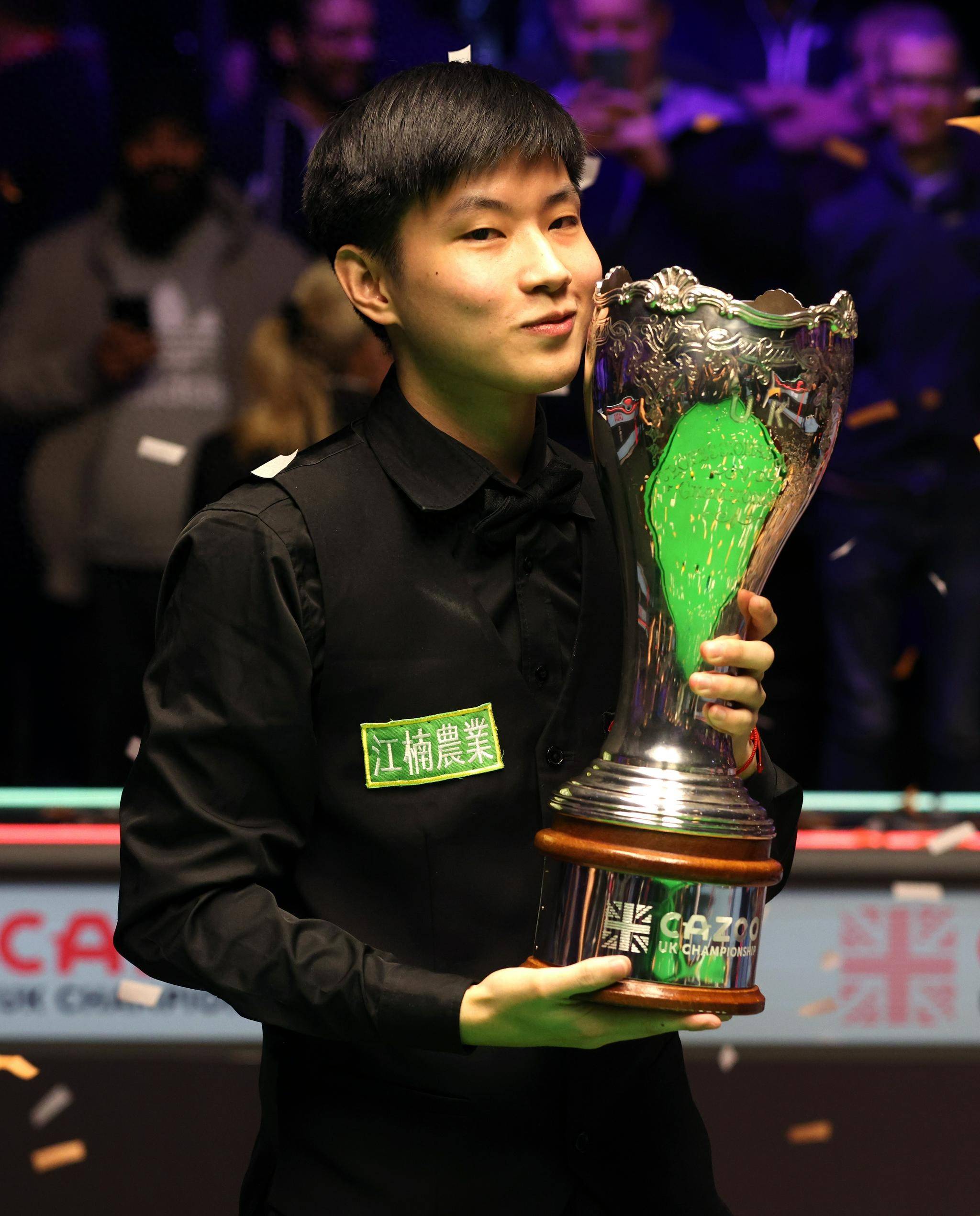 在湖人内部 在湖人内部